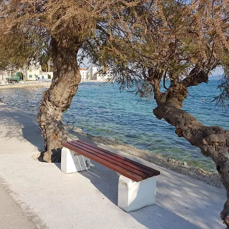 Vakantiehuis Beachfront House Sea La Vie Kaštela