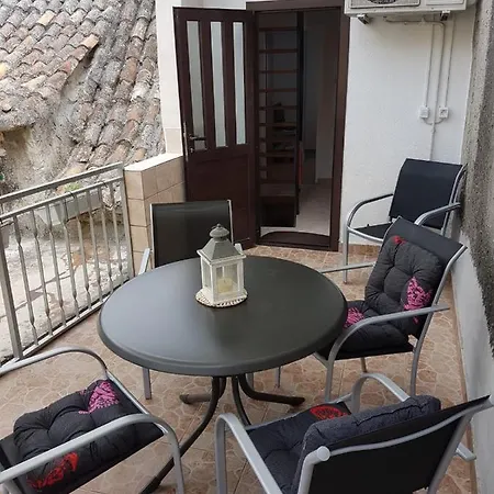 Beachfront House Sea La Vie